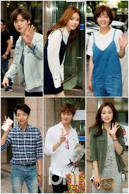 The Happy Hardworking Cast Of Cinderella And Four Knights Attend Drama Wrap Party Celebridades Coreanas Atrizes Celebridades