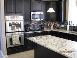 Kitchen Cabinet Countertop Color Combinations Kitchen Idea In 2020 Kitchen Cabinet Color Schemes Kitchen Cabinets And Granite Espresso Kitchen Cabinets Color Schemes