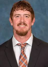 Kats continue midweek surge, defeat A&M, 8-2