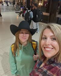 Christmas 🎄 Dinner for my little family. Beef ribs, potatoes and salad.  🎄🎁