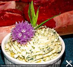 Krauterbutter De Luxe Von Dork Chefkoch Butter Rezept Salatsauce Butter
