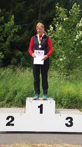 This phd thesis focuses on the importance of microbial mn (iv) and fe (iii) reduction for the degradation of organic material in arctic sediments. Alfelder Zeitung Vandieken Qualifiziert Sich Fur Die Dm