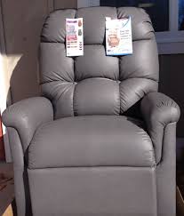 Pin On Electric Reclining Lift Chairs By Golden Technologies