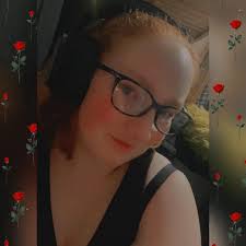 Can someone blend these photos together so it likes one group photo please