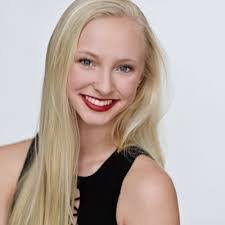 Sadie Garner's Instagram, Twitter & Facebook