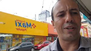 Liquidação Super Fantástica, a Liquidação 5 vezes mais Fantástica do que a  da concorrência.