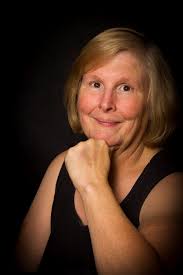 Karen Blakeney's Instagram, Twitter & Facebook