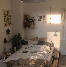 45 Cozy Bedroom Ideas How To Make Your Bedroom Feel Cozy 40 Aesthetic Bedroom Room Inspo Aesthetic Rooms