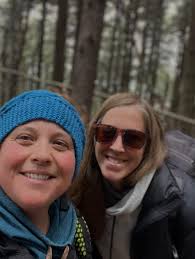 Photo by Janelle Haskell (@honeysucklefloralart) · December 5, 2024