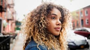3 reviews of curly hair salon this is a neighbourhood salon with one operator, carla. Summerproof Your Curly Hair With A Celebrity Stylist S Expert Tips Cbc Life