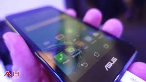 Asus PadFone X Mini for AT&T at MWC 2015