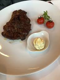 Lox stock & barrel is a cozy, forty seat deli diner located in one of the last remaining old pockets of sydney's, bondi beach. The Lox Bild Von The Lox Dusseldorf Tripadvisor