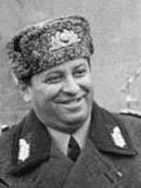 File:Bundesarchiv Bild 183-W1223-0031, Berlin, Krack bei Grenztruppen  (Erich Wöllner).jpg