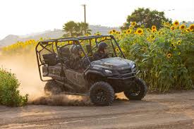 92.0mm x 75.15mm fuel system: 2021 Pioneer 1000 5 Overview Honda