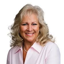 Jill Cross's Instagram, Twitter & Facebook