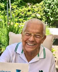 Angela van Moll Fashion...