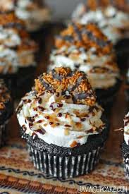 Easy Samoa Cupcakes Javacupcake