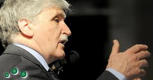 Romeo Dallaire visits Ajax school named after him