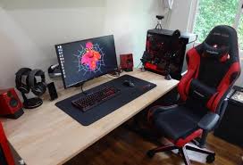The red shelf also makes it pop a little and it's a as mentioned before the lack tables from ikea are super versatile and really great for making custom furniture combinations. Best Ikea Desk For Gaming Others Purpose 2021 Guides Hq Pick