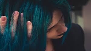 Wash hair in hot water with volumizing shampoo. How To Naturally Wash Out Hair Dye Utopia