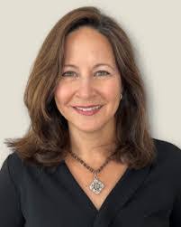 Latasha Randall's Instagram, Twitter & Facebook