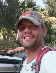 Andrew Dill's Instagram, Twitter & Facebook