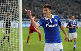 Search free schalke04 ringtones and wallpapers on zedge and personalize your phone to suit you. Wallpaper Football Sport Player Football Schalke 04 Striker Sport Netherlands Striker Schalke Bundesliga Scorer Huntelar Klaas Jan Huntelaar Images For Desktop Section Sport Download