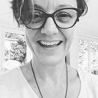 City of Thieves (Fighting Fantasy, #5) by Ian Livingstone