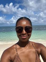 Antonio Fennell's Instagram, Twitter & Facebook