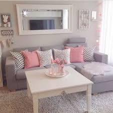 72 Cozy Simple Rental Couple Apartment Decorating Ideas Apartment Apartmentdecorating Apartmentdecorati Apartment Decor Room Inspiration Apartment Living