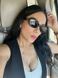 Isabel Osuna (@isabelosuna24)