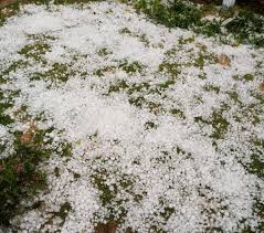 É importante não confundir granito e granizo, pois são termos diferentes! Chuva De Granizo Causa Prejuizos Em Dores Do Rio Preto A Gazeta