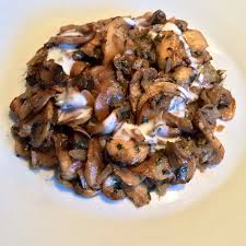 353 kcal.champignons farcis au comté 518 kcal.feuilleté de champignon 67 kcal.velouté de potiron aux girolles. Champignons De Paris Au Vinaigre Balsamique Recette De Champignons De Paris Au Vinaigre Balsamique Marmiton