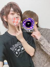 いのっち先生 ビジネスデブ on twitter キャー 私ファンなんです 一緒に写真撮っていただけませんか パシャッ 歌い手 顔 ひきまる あほの坂田 歌い手