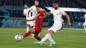 List of starting lineups roma, football. Neue Handspiel Regel Bei Der Fussball Em Das Ist Vernunftig
