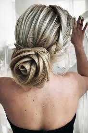 12 Amazing Updo Ideas For Women With Short Hair Best Hairstyle Ideas Chignon Hair Natural Hair Styles Cool Hairstyles
