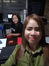 Babati na aq Rhea Sumagang Happy Birthday .🎊🎉🍻.... Ayan ung last pic  natin... pagkatapos natin magpasalon. lika na pasalon na tayo ulit .. kulot  na buhok q.... 😍 Miss u Guyabano 😍God