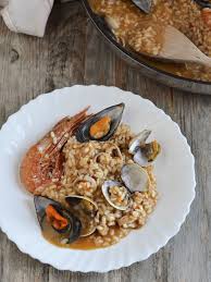 Paella De Marisco Hecha En La Thermomix Receta En 2020 Paella De Mariscos Mariscos Paella