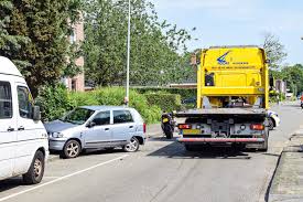 Zij halen hun werk niet vanuit een website immers. Motor En Auto Botsen In Hoogkerk Oog Radio En Televisie