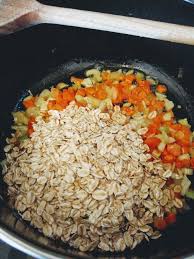 Haferflockensuppe Mit Gemuse Schmeckt Exorbitant Gut Liebstockelschuh In 2020 Gunstig Kochen Rezepte Gunstig Kochen Rezepte