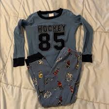 Pajamas Gymboree Size 5 Boys Hockey Pajama Set Poshmark