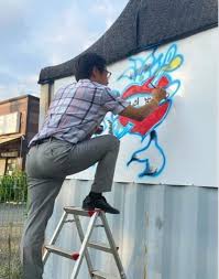 청주도 쥴리벽화...윤석열 와이프 김건희 비방논란 계속 < 이슈 < 정치 < 기사본문 - 국제뉴스