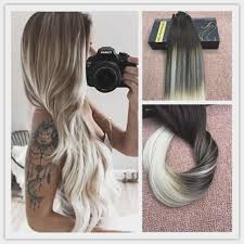 The hair is bleached such that the tips of each spike will be pale blond, usually in contrast to the wearer's main hair color. Pin On Blondt Har