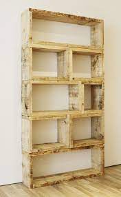 Maybe you would like to learn more about one of these? Comment Creer Des Meubles Avec Des Palettes En Bois Bookshelves Diy Diy Pallet Furniture Diy Furniture Projects