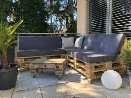 Wie wäre es zum beispiel mit exklusiven rattanmöbel sets aus polyrattan? á… Balkon Terrasse Palettenmobel Selber Bauen Diy Shop