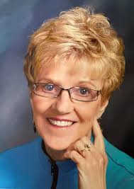 Catherine Krahn's Instagram, Twitter & Facebook