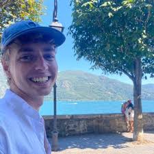 Benjamin Brosowski (@xwosorb)