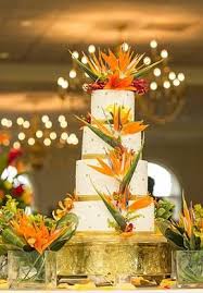 Bird Of Paradise Bouquet Wedding Wedding Planning Michigan Laissez Affairs Bird Of Paradise Wedding Paradise Wedding Tropical Wedding Cake