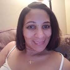 Tamara Cormier's Instagram, Twitter & Facebook