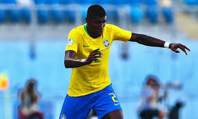 Emerson aparecido leite de souza júnior (são paulo, brasil, 14 de enero de 1999), conocido como emerson royal, es un futbolista brasileño. Barcelona Agree 12m Deal With Atletico Mineiro For Defender Emerson Daily Mail Online